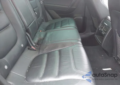 2015 Volkswagen Touareg V6 Lux from USA, damaged, VIN WVGEF9BP2FD005023